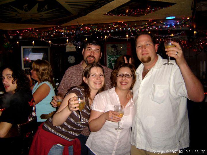 Mikes (24)
